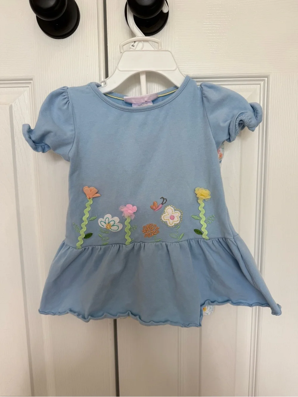 Bonnie Baby Light Blue Floral Appliqué Short Sleeve Peplum Top
